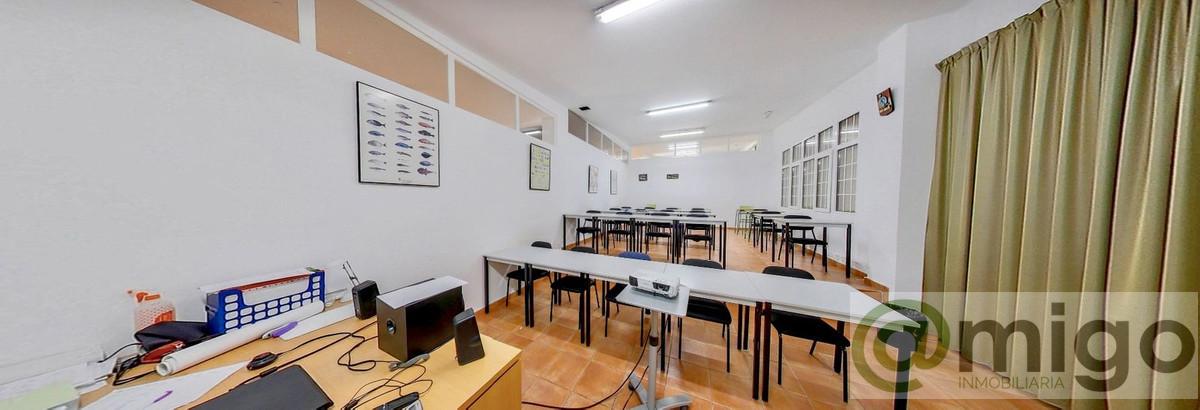 Venta de local en Benalmadena