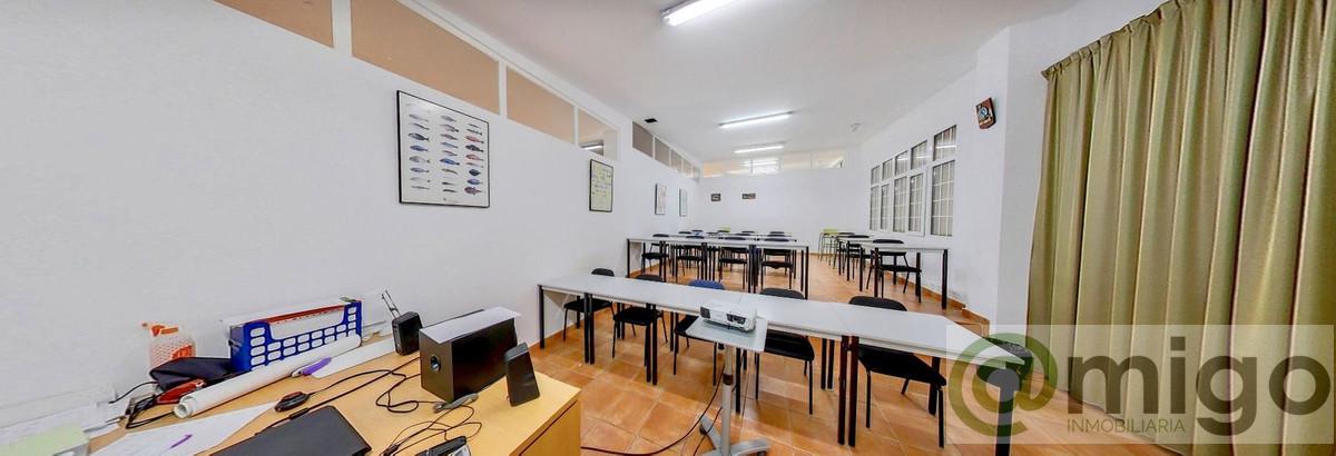 Venta de local en Benalmadena