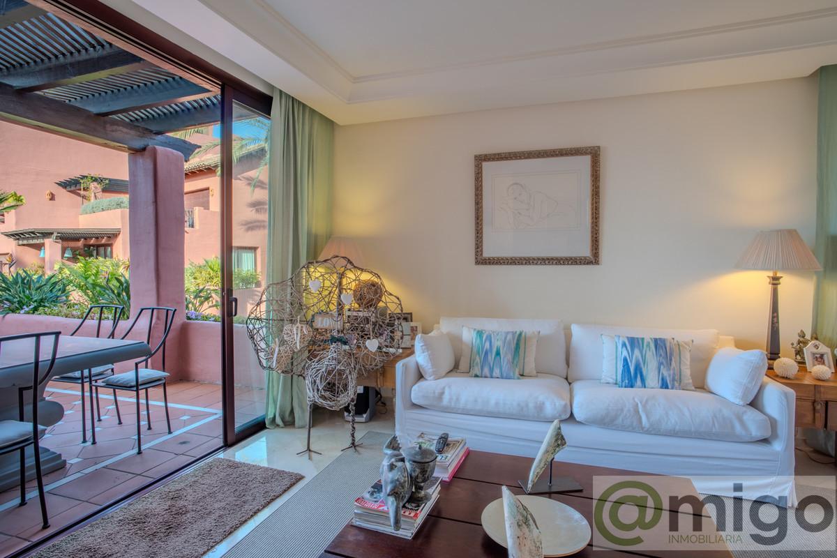 Venta de Ático en Estepona