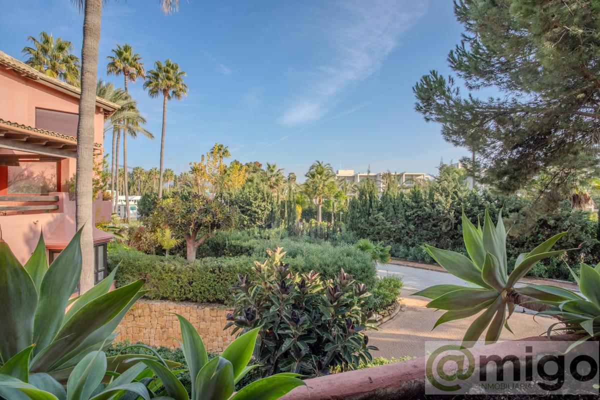 Venta de Ático en Estepona