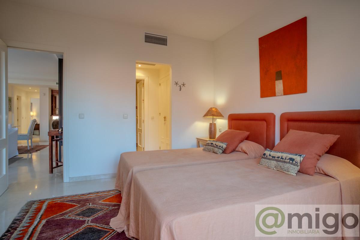 Venta de Ático en Estepona