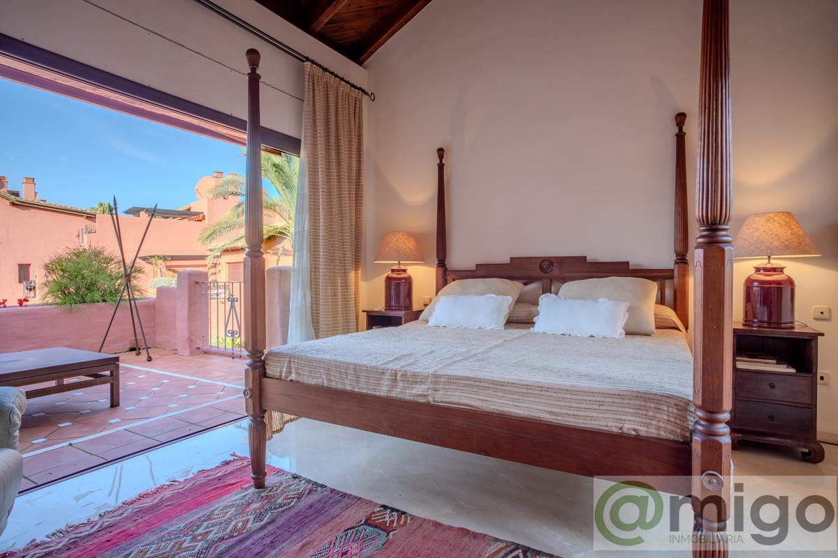 Venta de Ático en Estepona