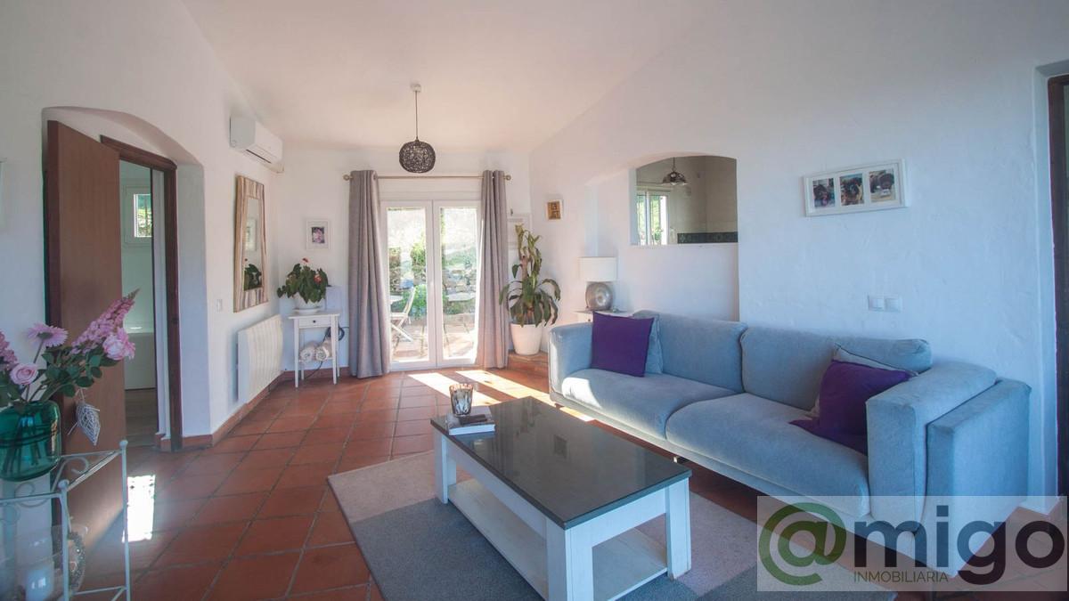 Venta de villa en Casares