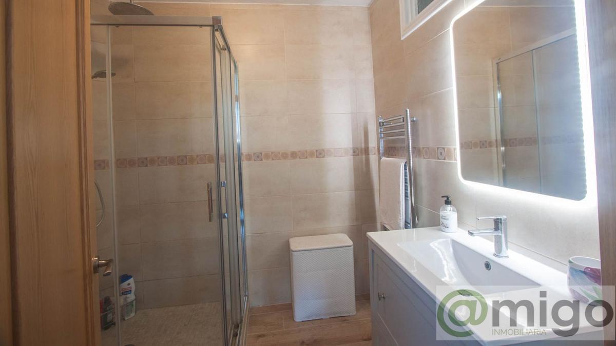 Venta de villa en Casares