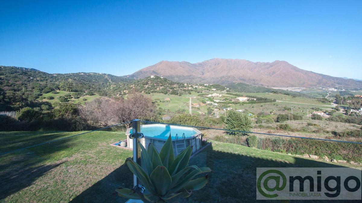Venta de villa en Casares