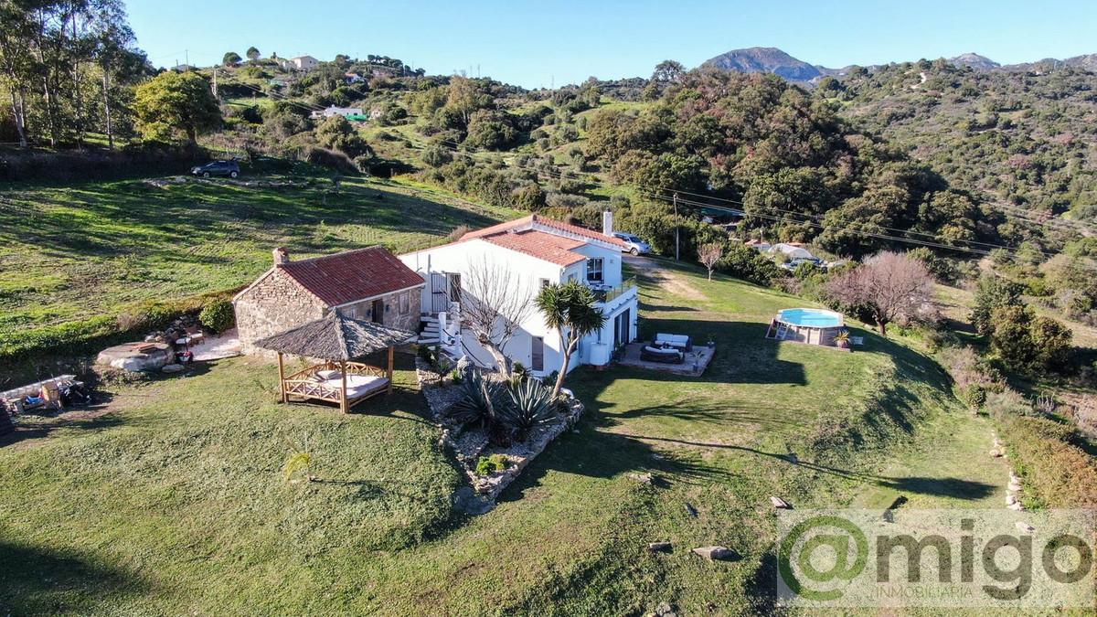 Venta de villa en Casares