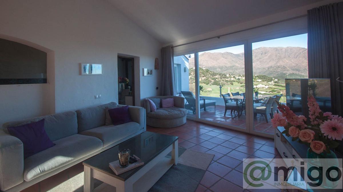 Venta de villa en Casares