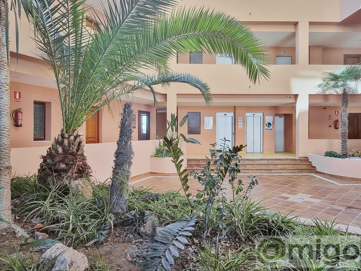 Venta de apartamento en La Duquesa