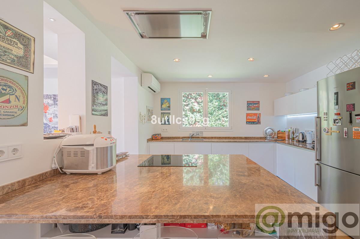 For sale of villa in Marbella
