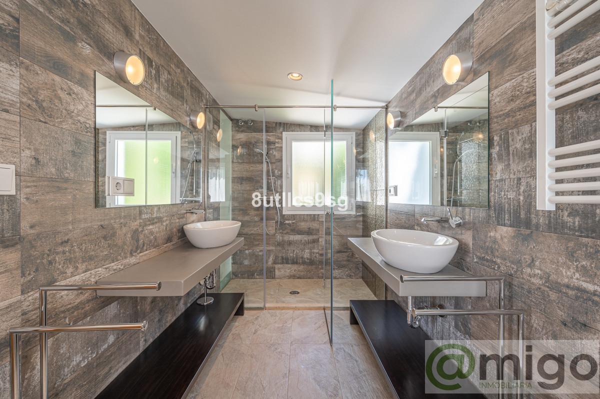For sale of villa in Marbella