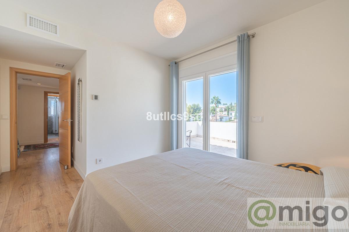 For sale of villa in Marbella