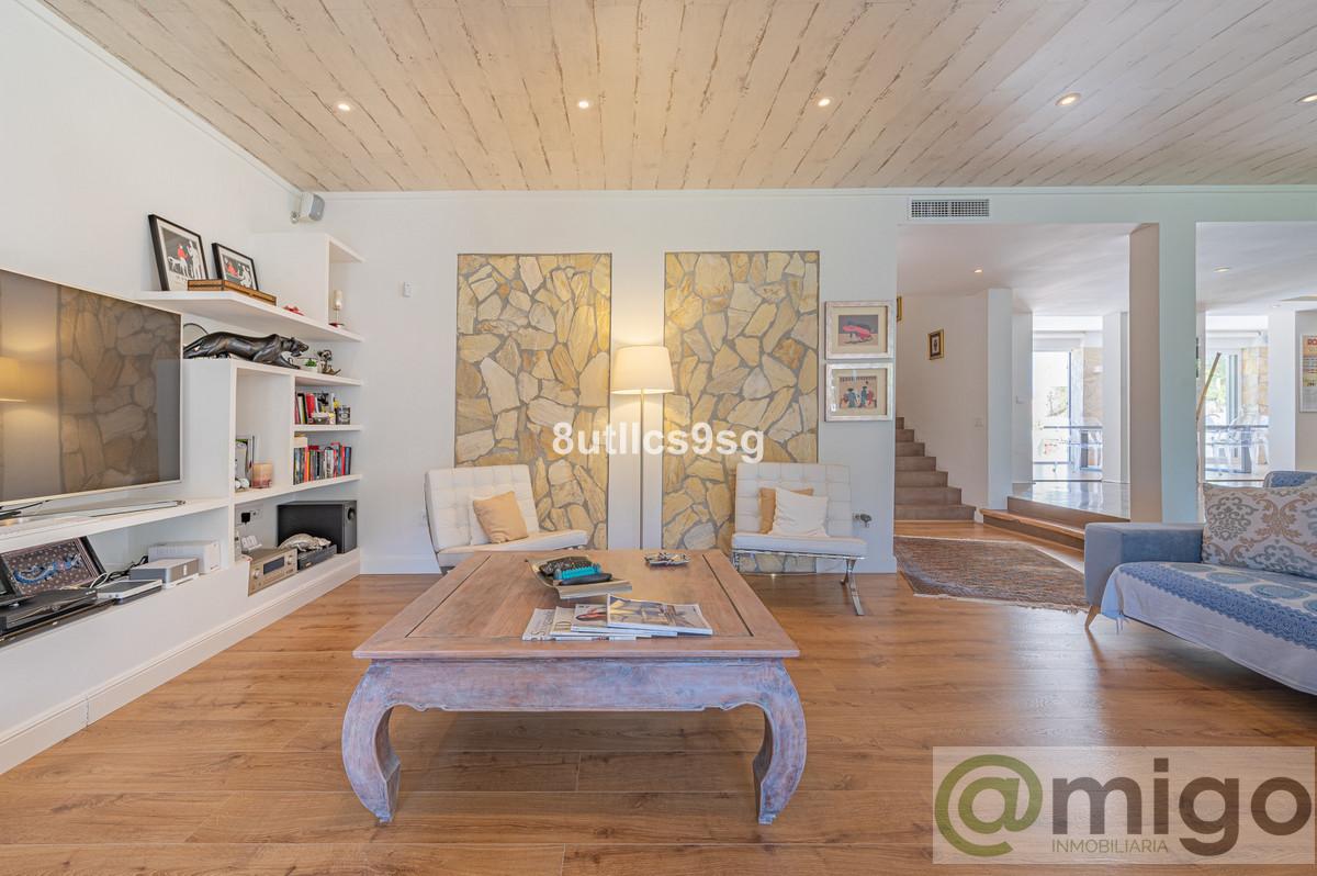For sale of villa in Marbella