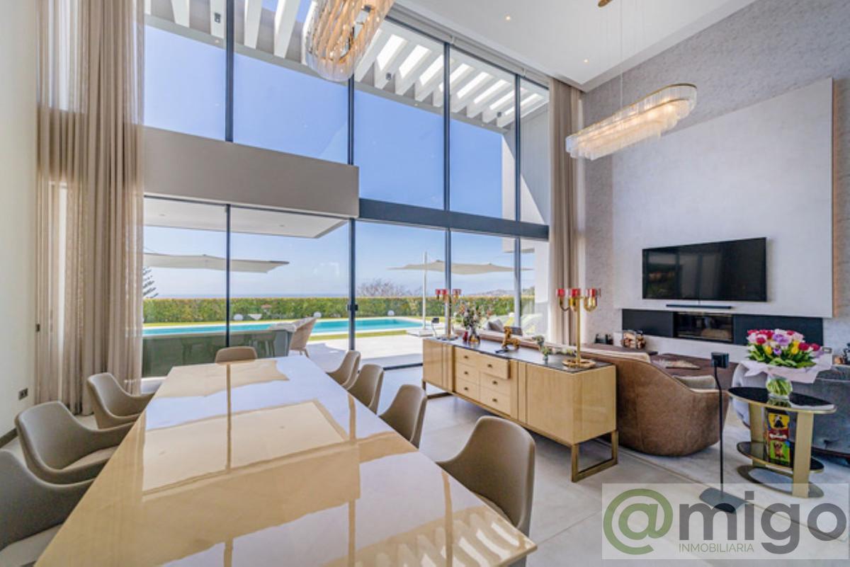 For sale of villa in Marbella