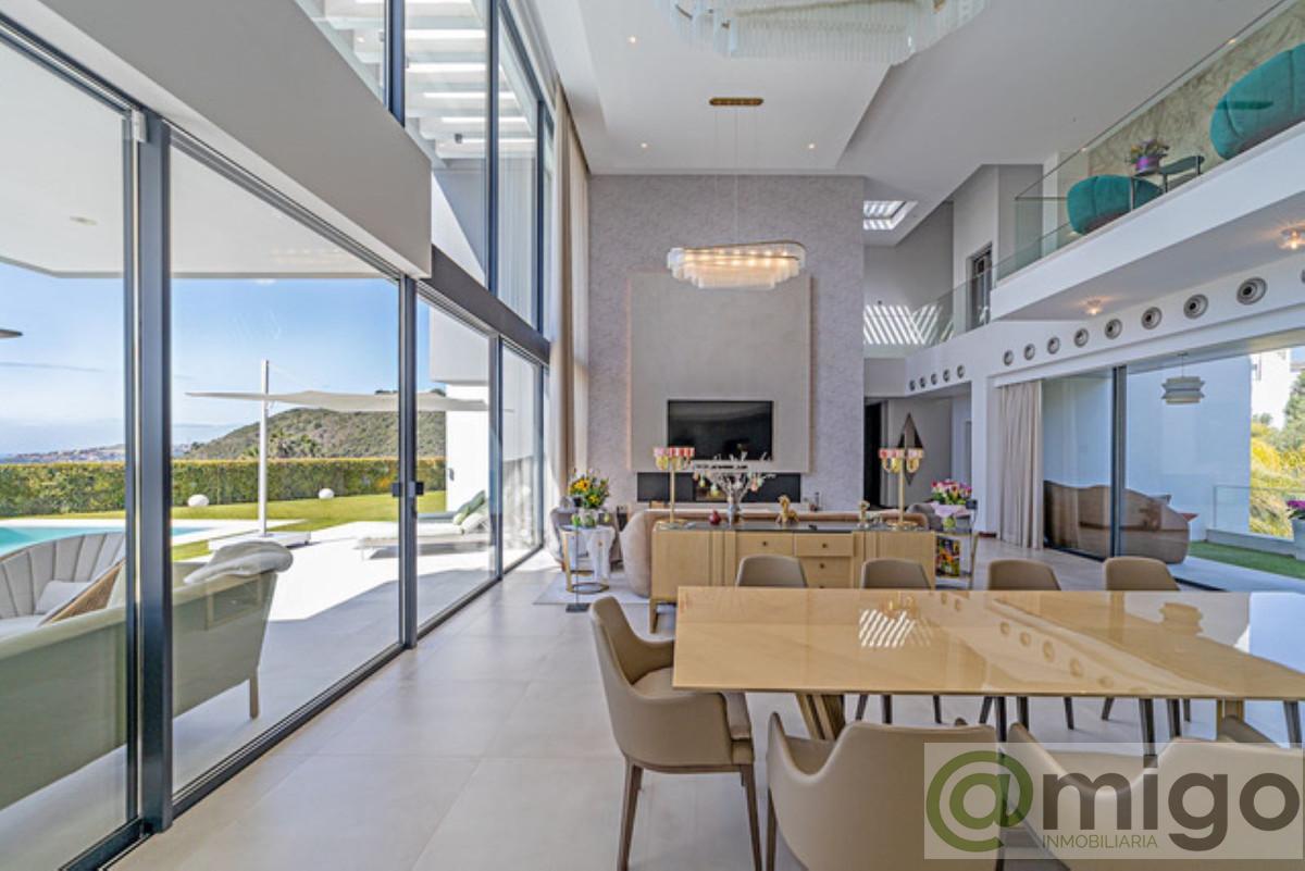 For sale of villa in Marbella