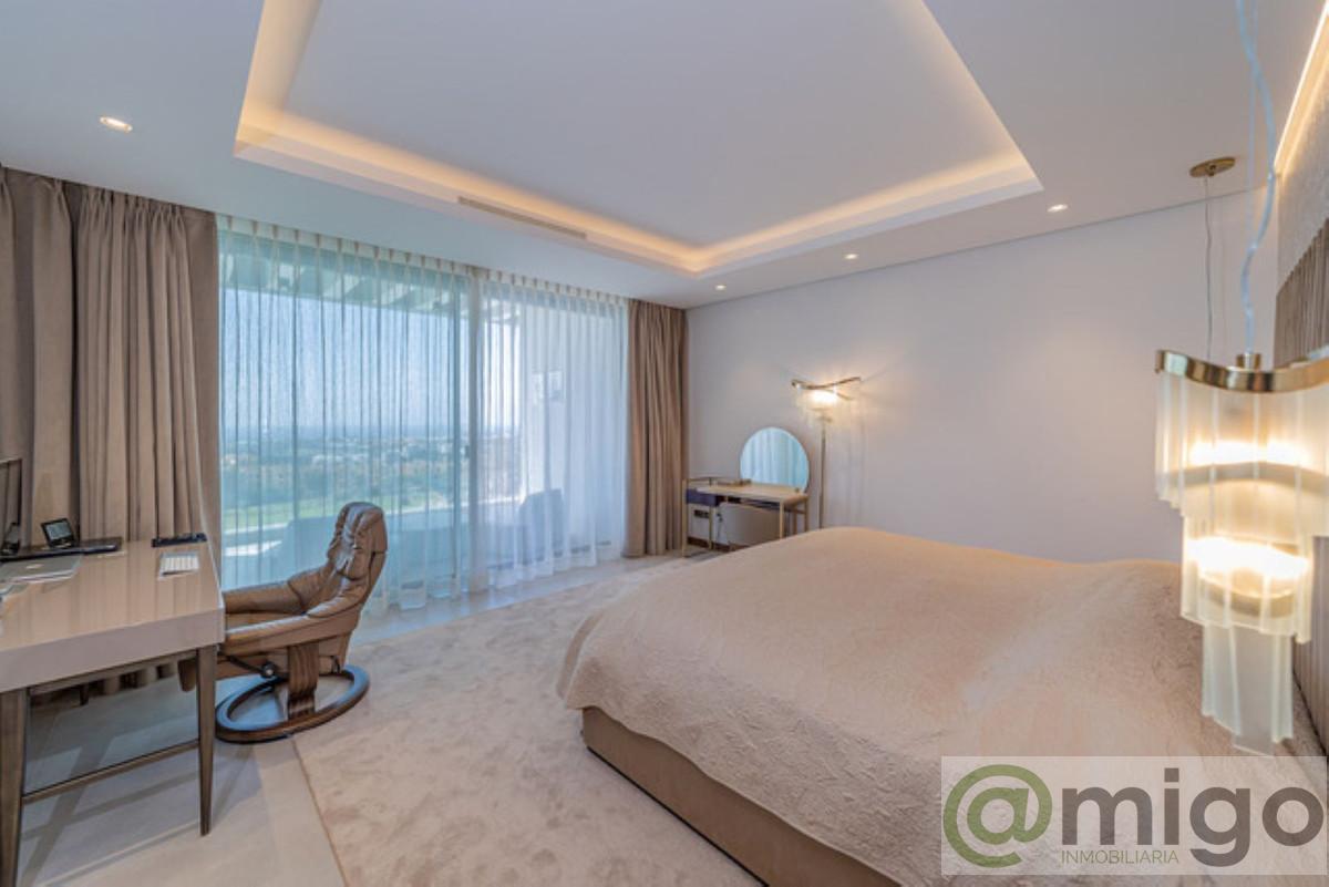 For sale of villa in Marbella