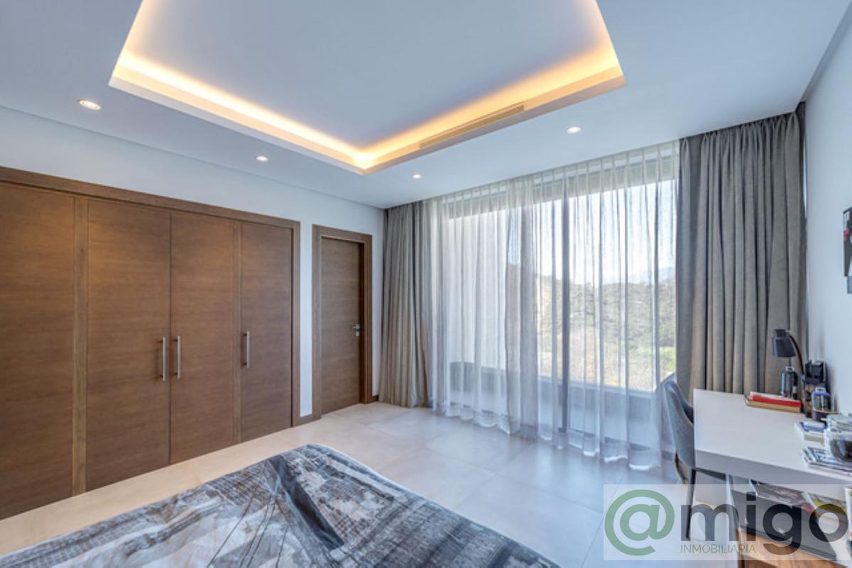 For sale of villa in Marbella