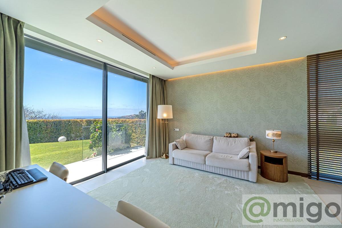 For sale of villa in Marbella