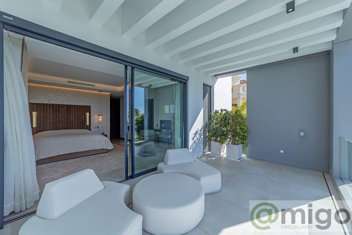 For sale of villa in Marbella