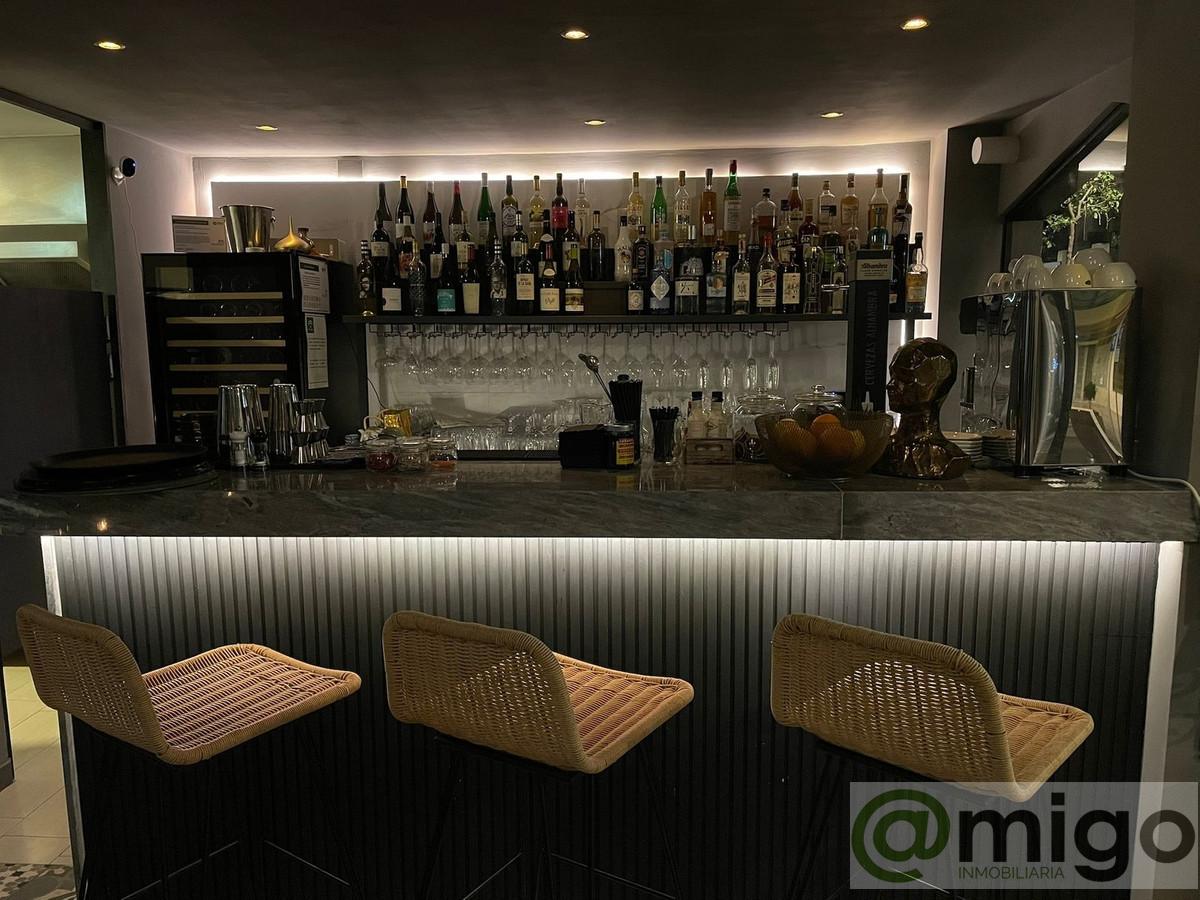 Venta de local en Marbella