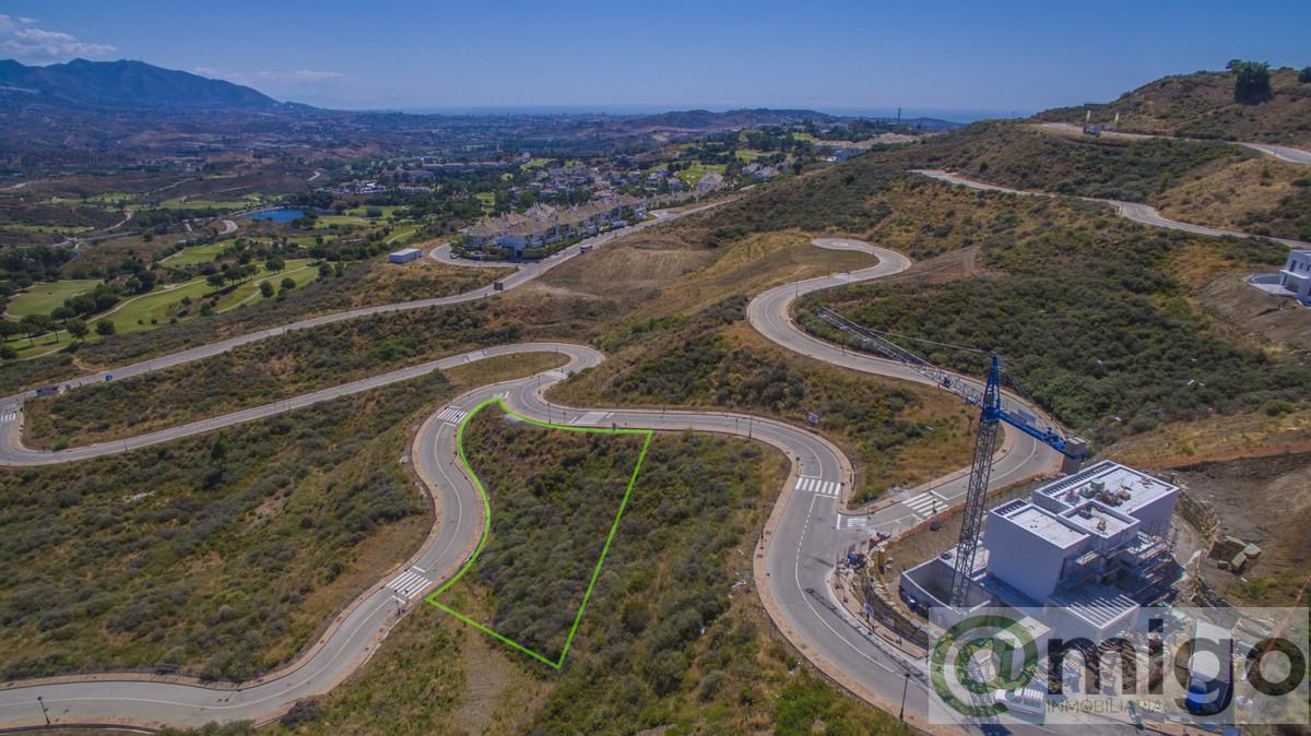For sale of land in La Cala Golf