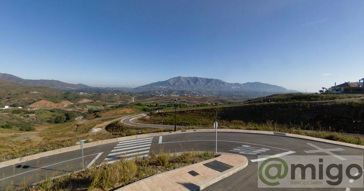 For sale of land in La Cala Golf