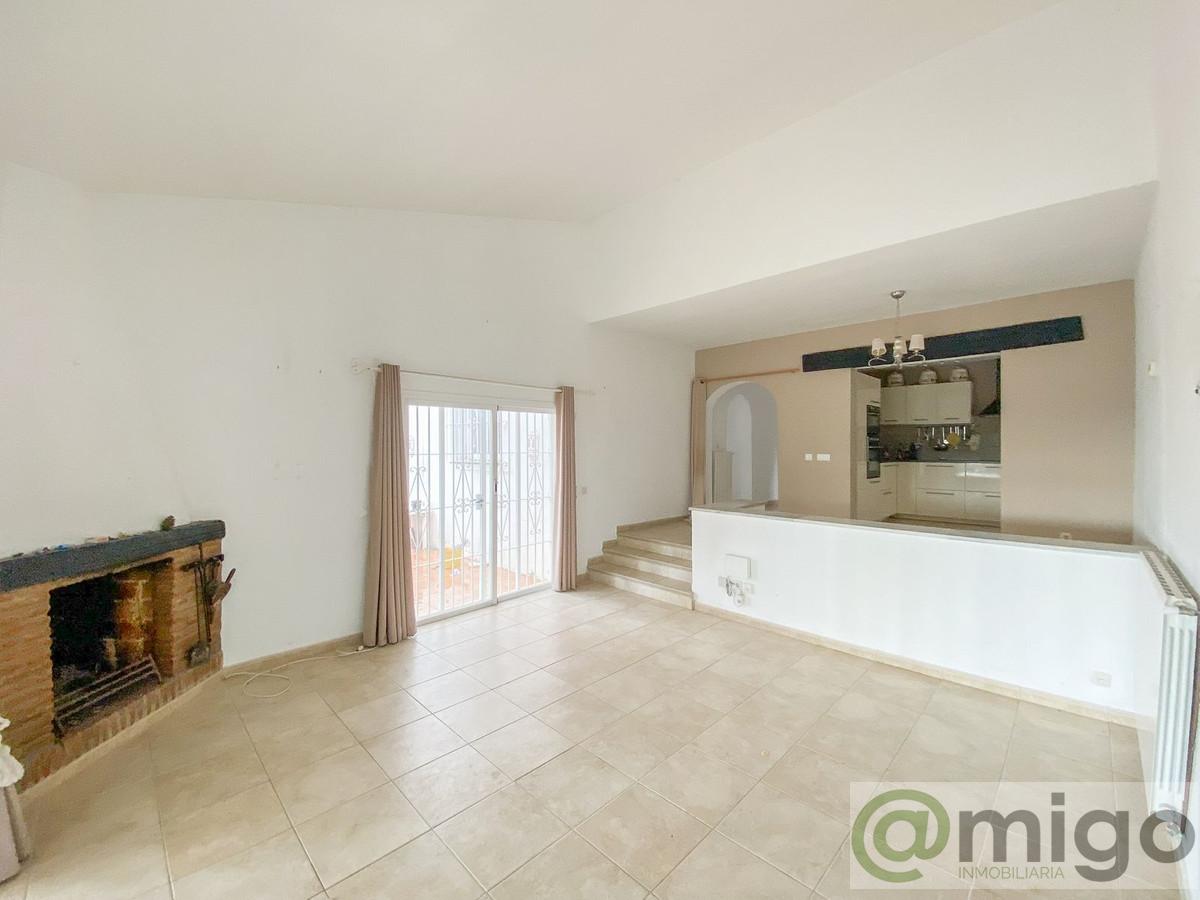 Venta de villa en Calahonda