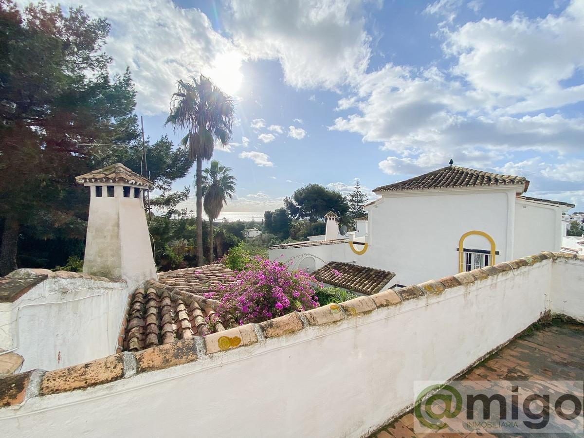 Venta de villa en Calahonda