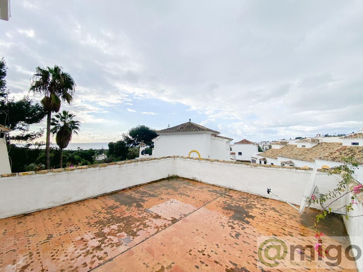 Venta de villa en Calahonda