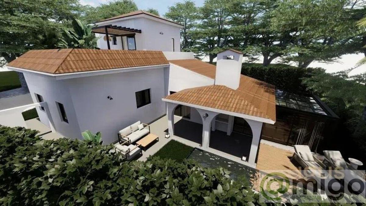 Venta de villa en Calahonda