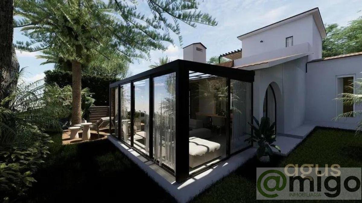 Venta de villa en Calahonda