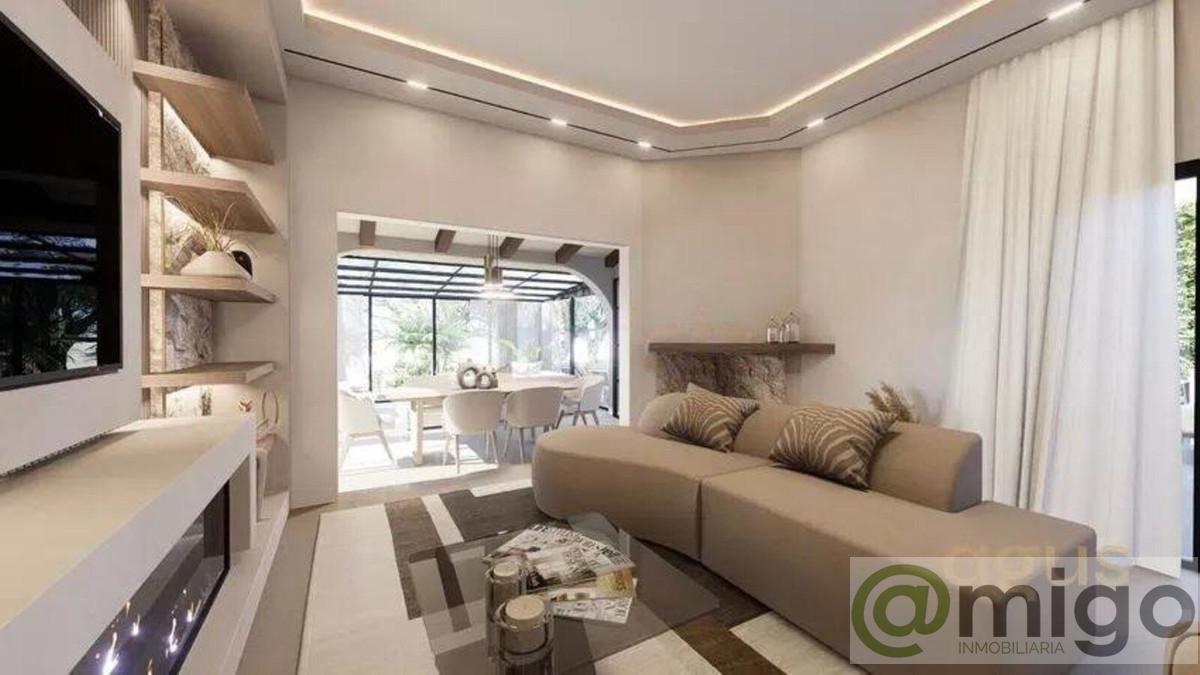 Venta de villa en Calahonda