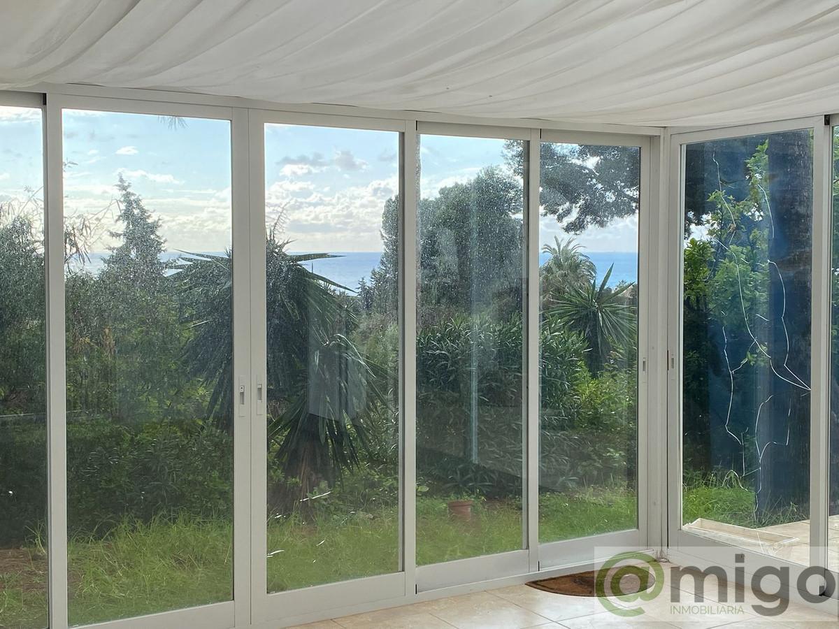 Venta de villa en Calahonda