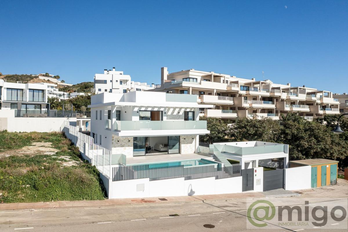 Venta de villa en La Cala de Mijas