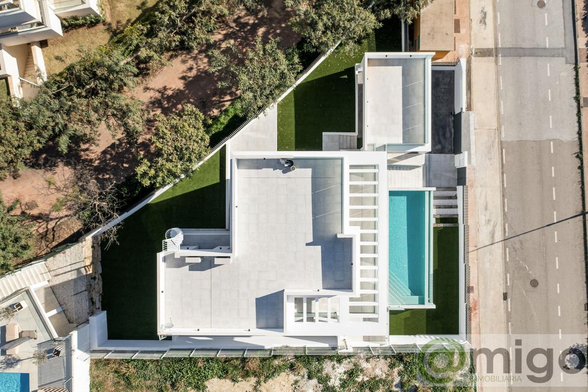 Venta de villa en La Cala de Mijas