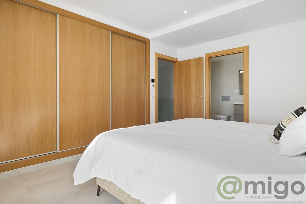 Venta de villa en La Cala de Mijas