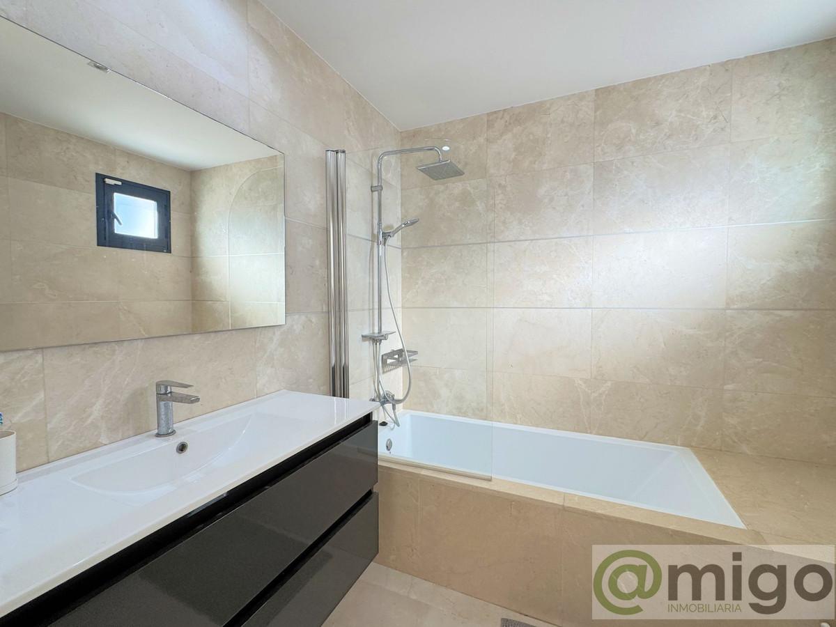 Venta de Ático en Casares Playa