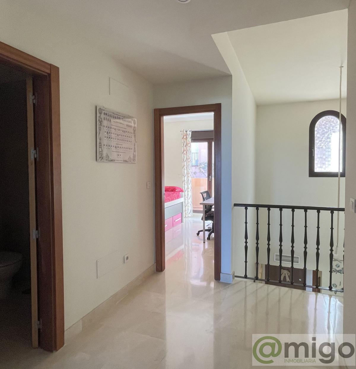 Venta de villa en Estepona