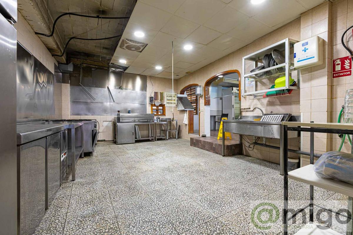 Venta de local en Las Lagunas