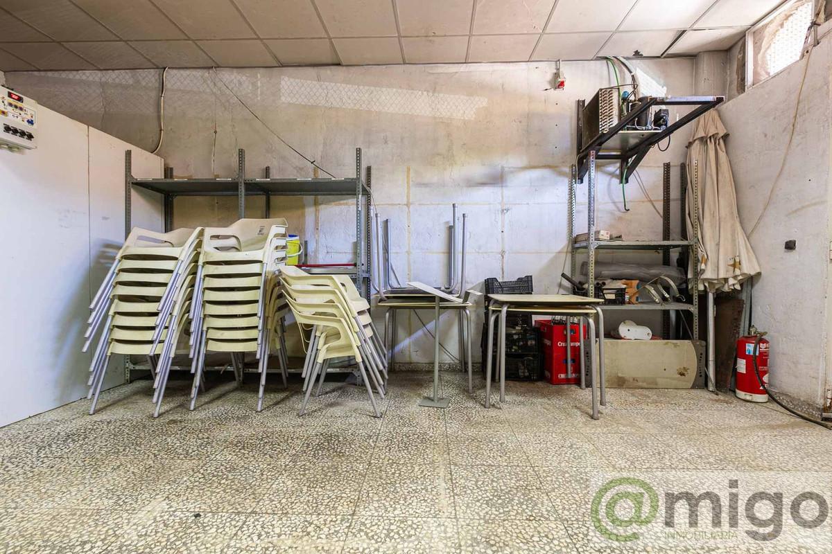 Venta de local en Las Lagunas