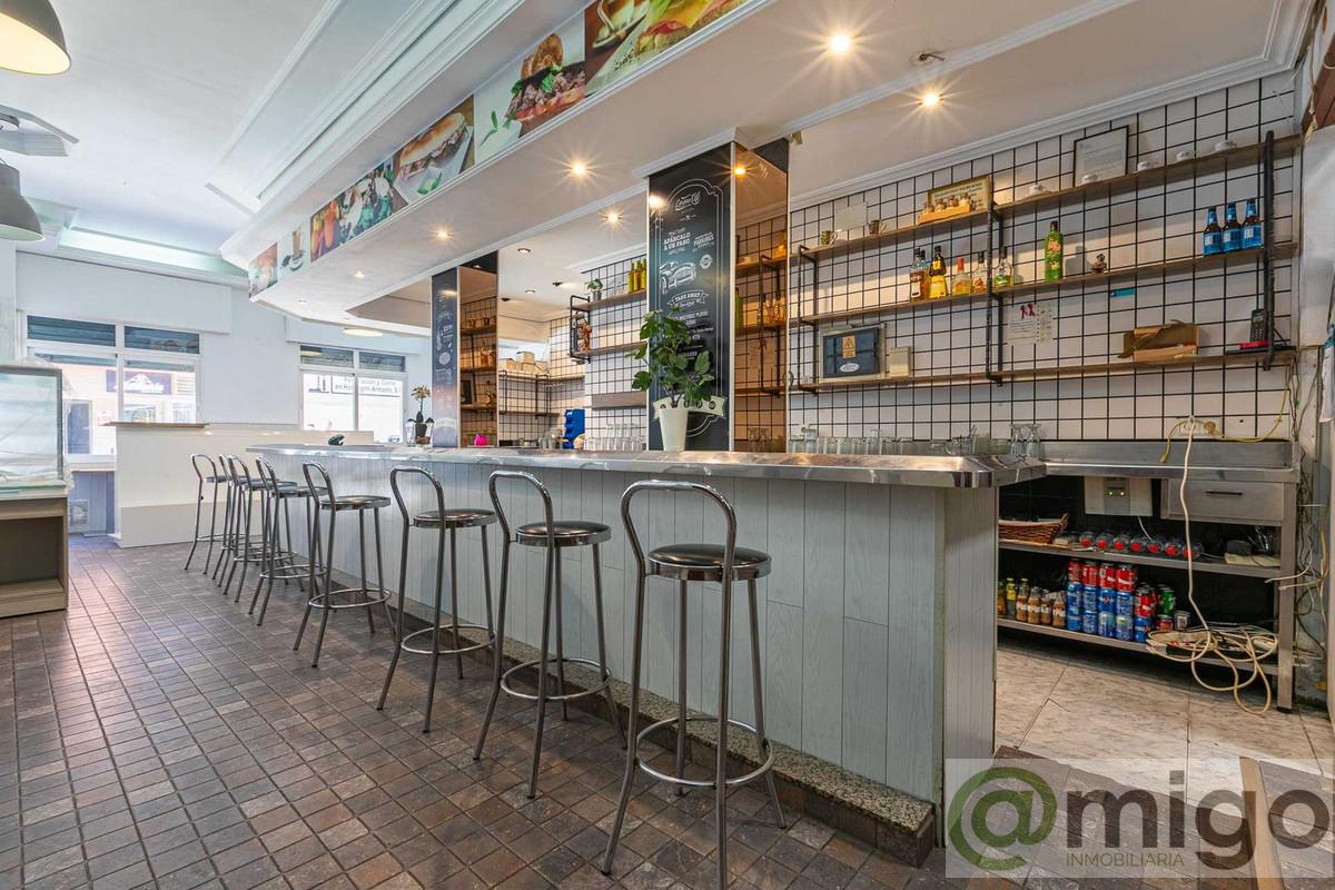 Venta de local en Las Lagunas