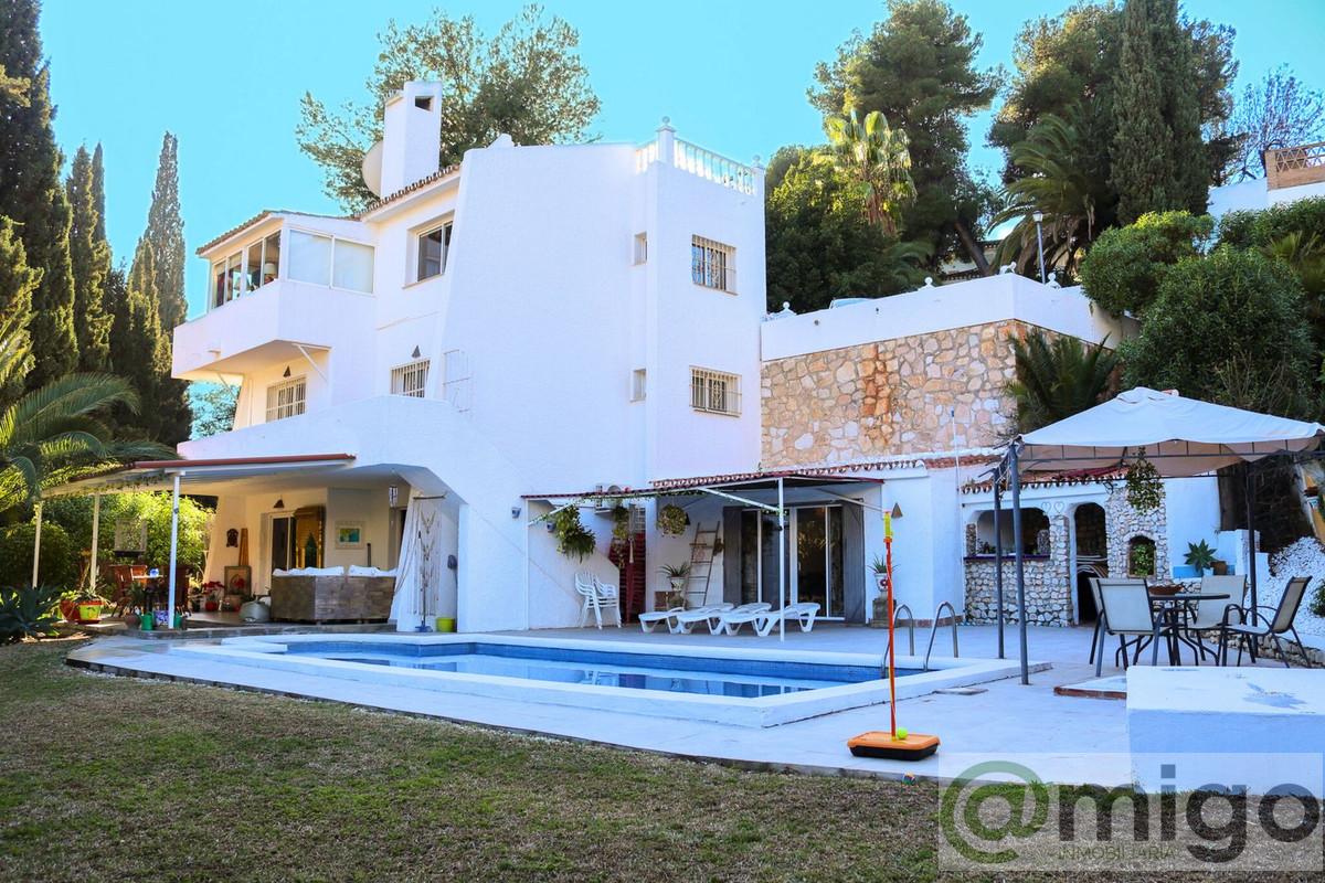 For sale of villa in Campo Mijas