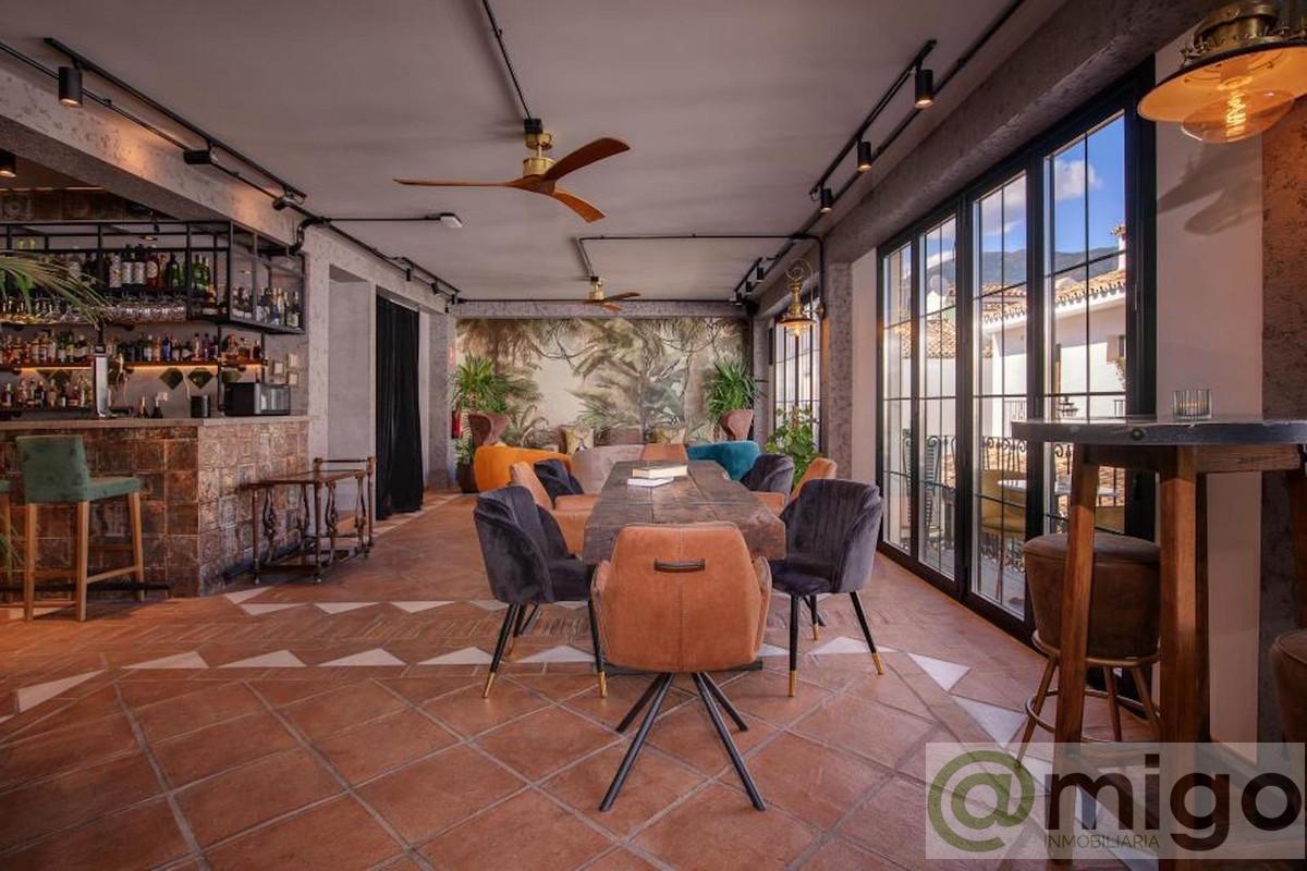 Venta de local en Marbella