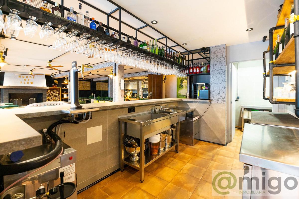 Venta de local en Marbella