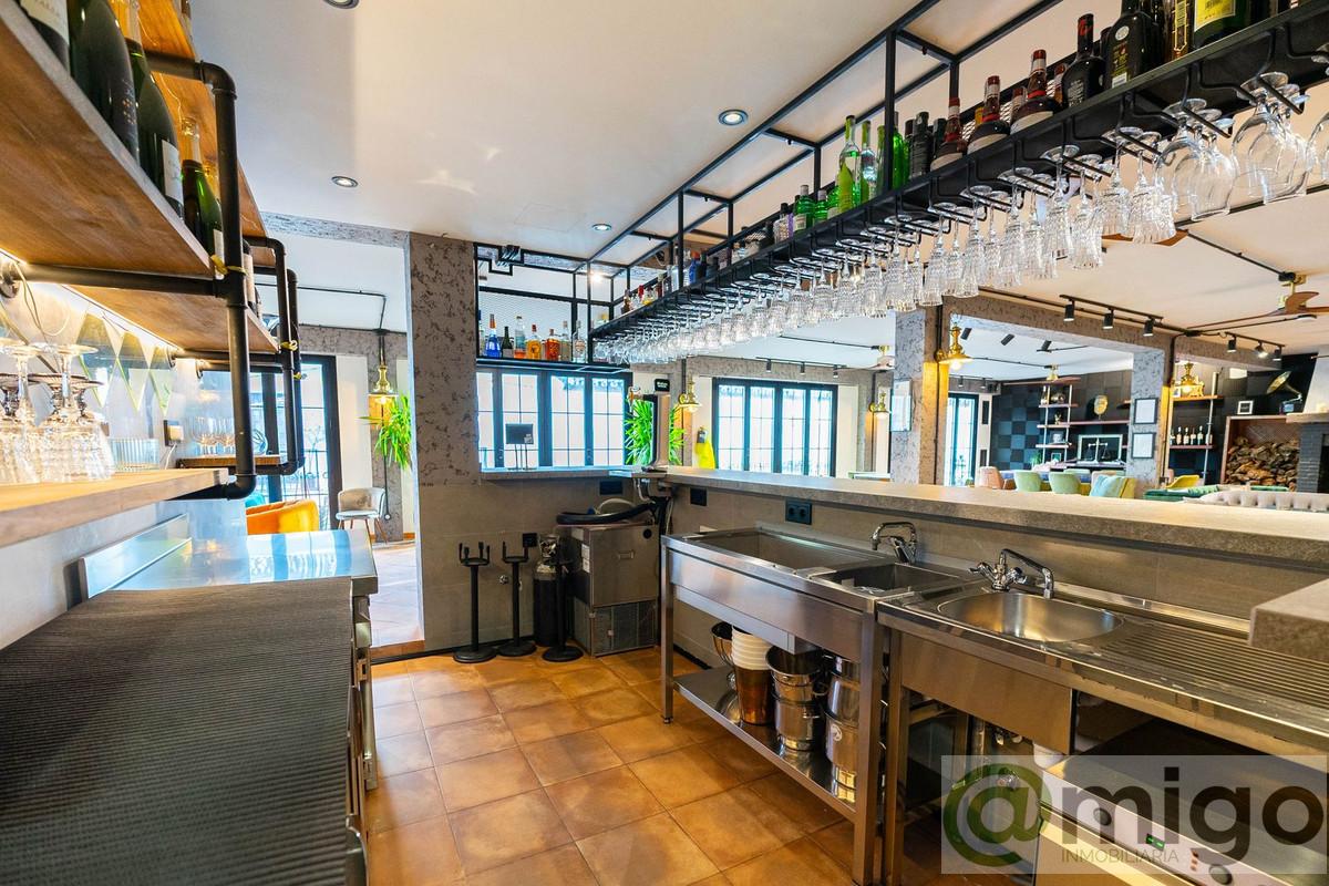 Venta de local en Marbella