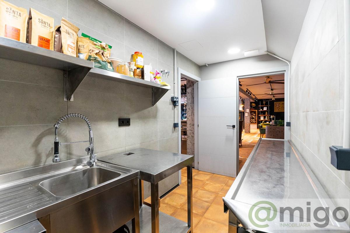 Venta de local en Marbella