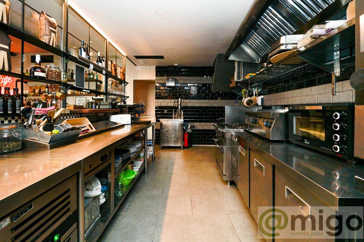 Venta de local en Marbella