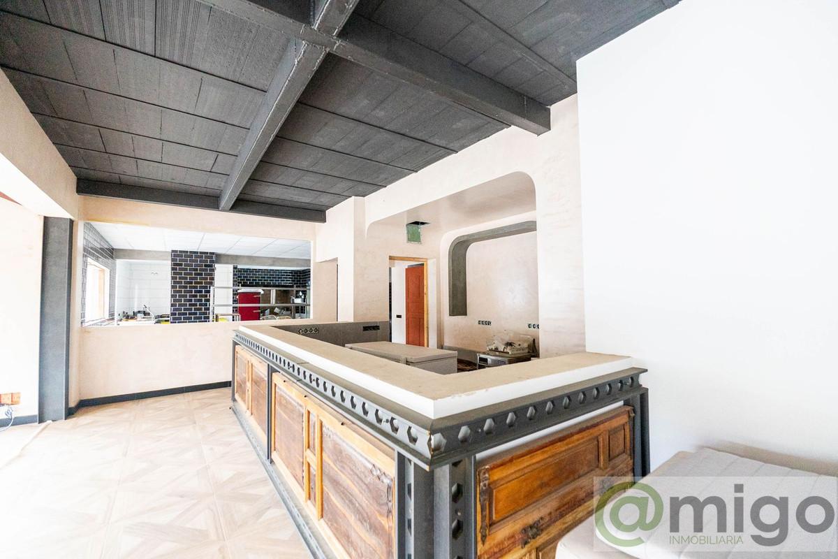 Venta de local en Marbella