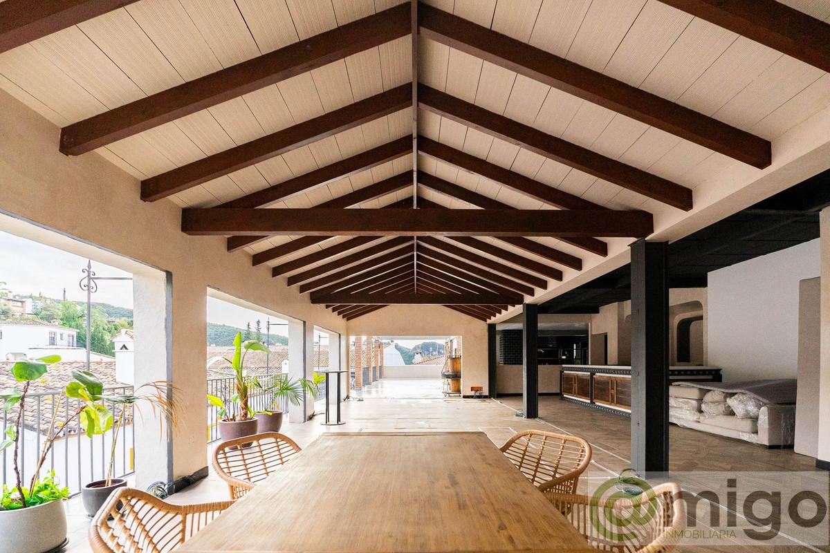 Venta de local en Marbella