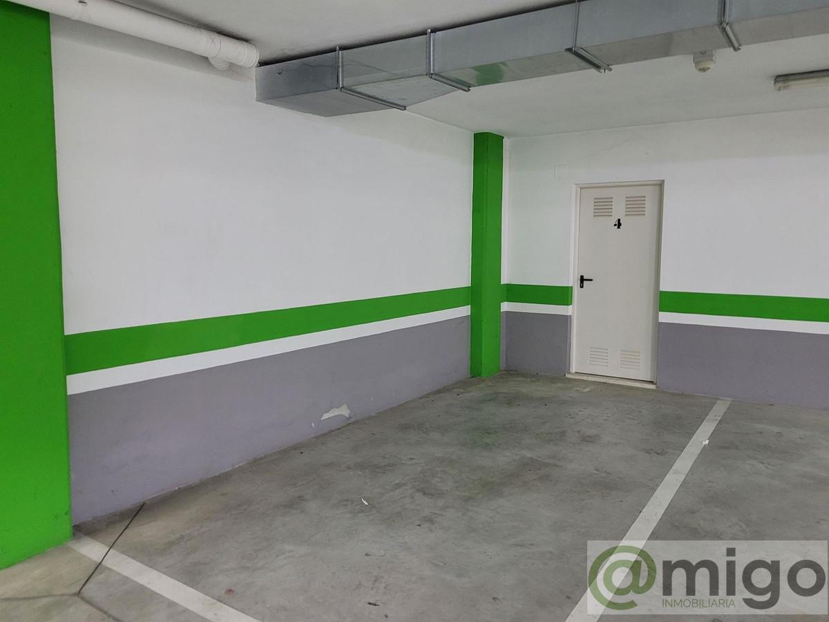 Venta de local en La Cala de Mijas