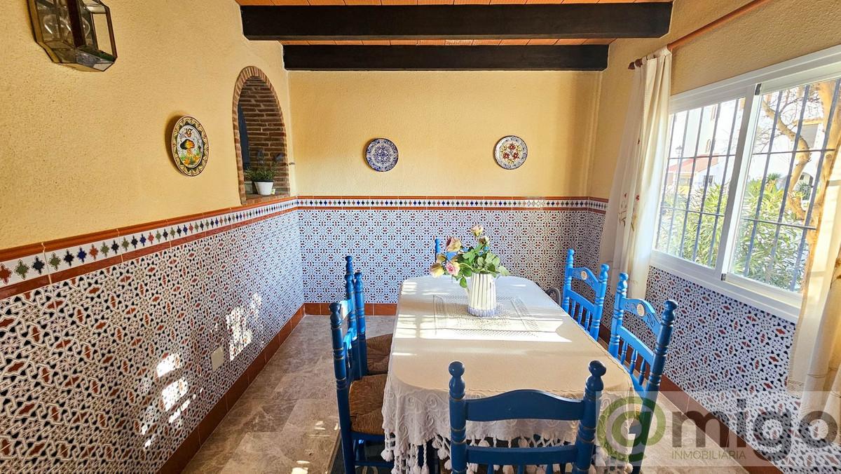 Venta de villa en Casares Playa